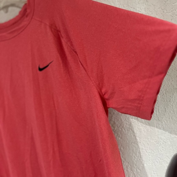 NIKE DRI FIT  T-SHIRT SIZE LARGE DRI FIT like new - Picture 7 of 9